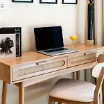 Stunning Newly Furnished Elegant Lux Apartment